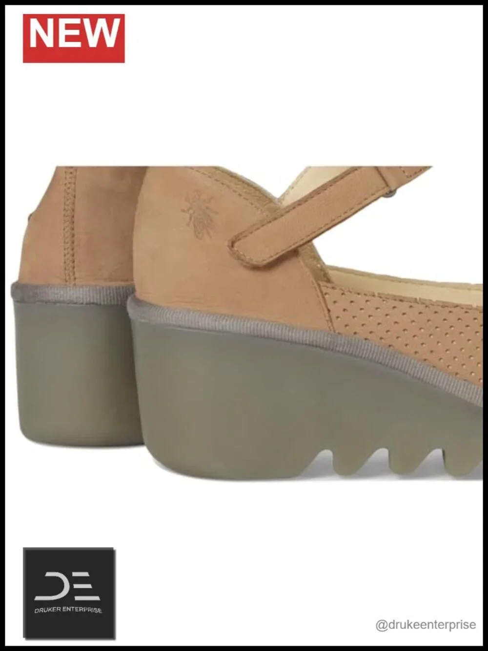 FLY London Women's Bawa581fly Suede Wedge Heel
